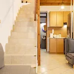 Sea & - Luxury Maisonette Steps From The With Private Terrace