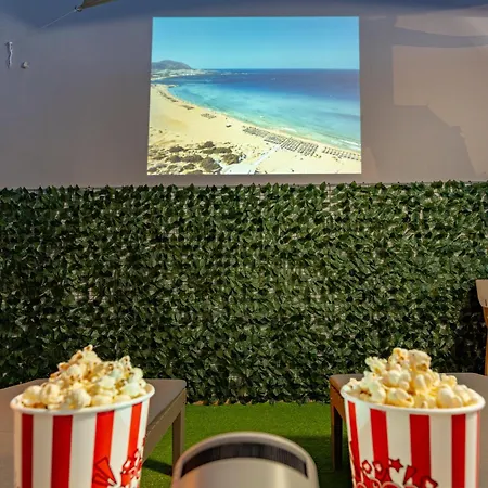 Villa Sea & - Luxury Seaside Maisonette With Private Rooftop Cinema - 50m From & 300 M From Old Town