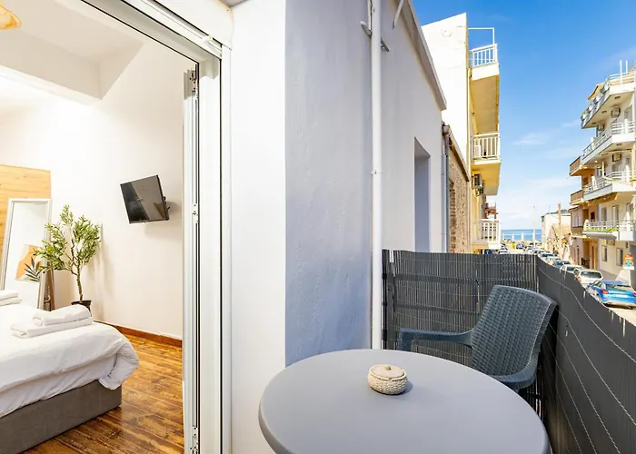 Sea & - Luxury Maisonette Steps From The With Private Terrace