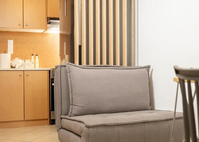 Sea & - Luxury Maisonette Steps From The With Private Terrace