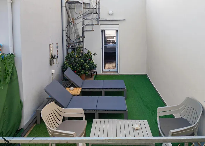 Sea & - Luxury Maisonette Steps From The With Private Terrace ヴィラ *